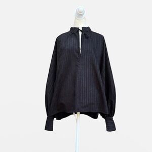 Golden Shadow Stripe Blouson Sleeve Tie Neck Blouse in Black Size Small